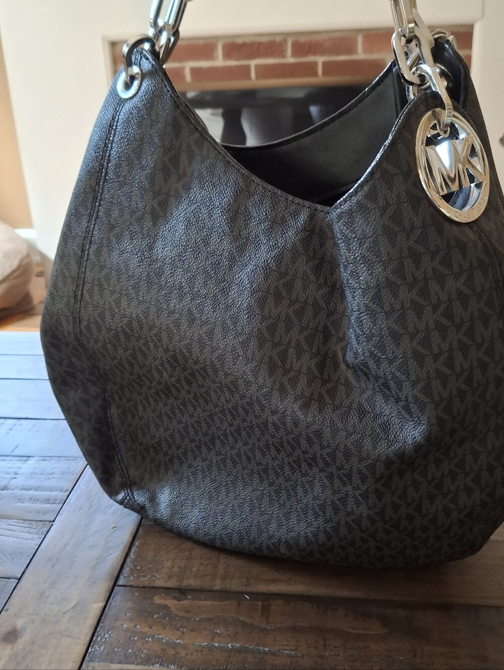 Michael Kors Fulton Shoulder Bag Black Logo Clean Excellent!